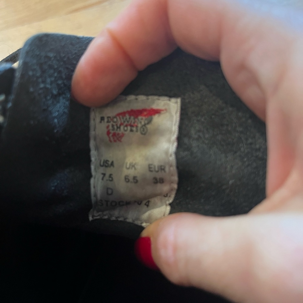 Red Wing Shoes Black Lace-Up Leather Boots - Picture 5 of 6